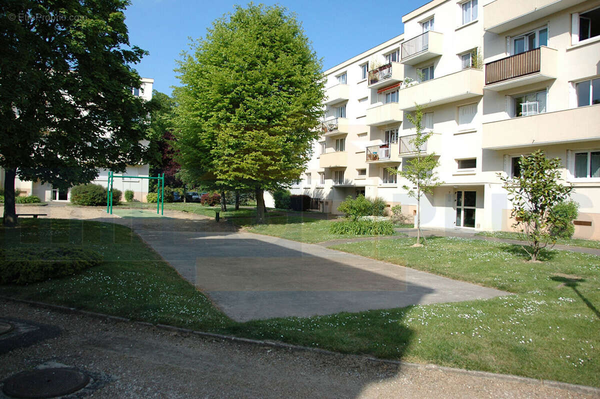 Appartement à BOIS-D&#039;ARCY