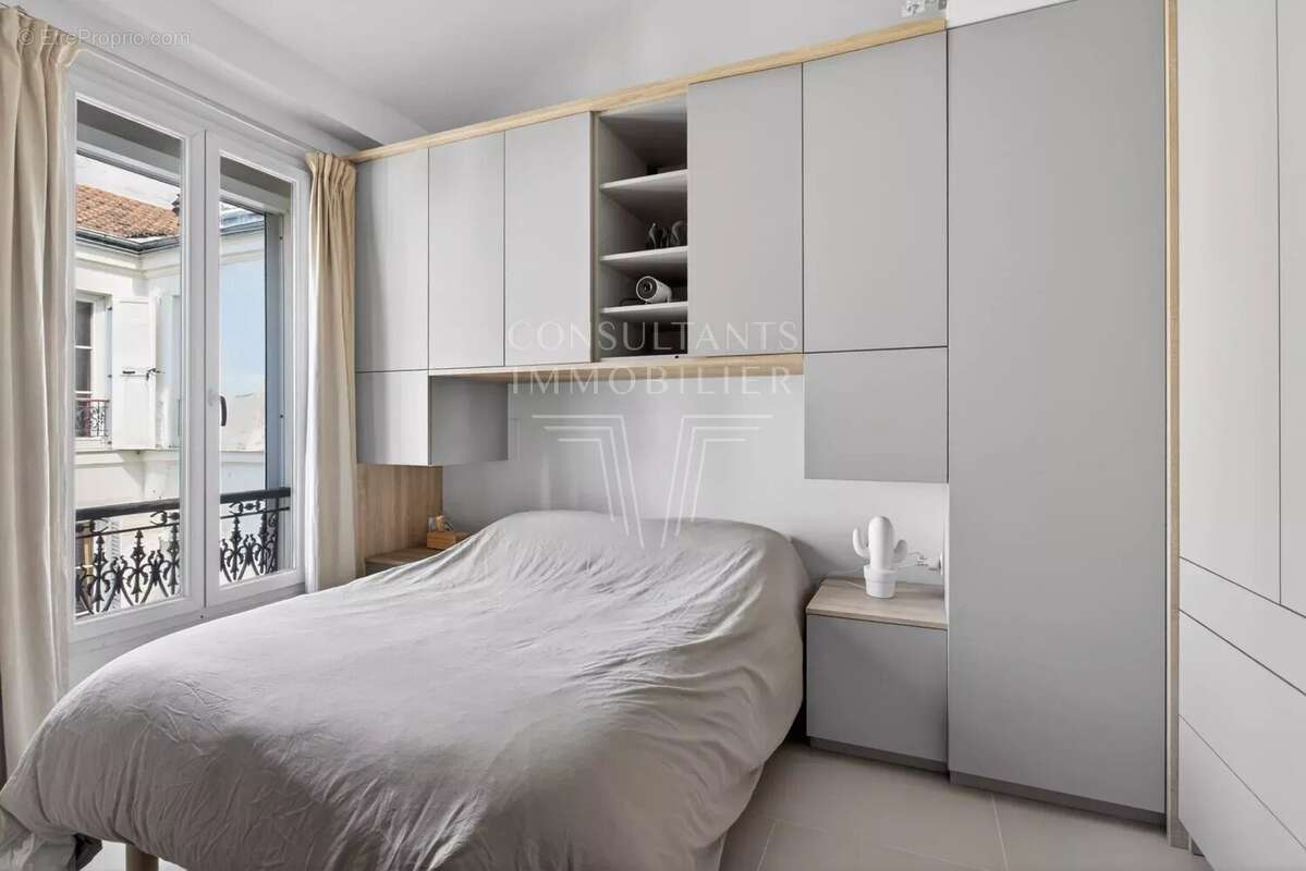 Appartement à LEVALLOIS-PERRET