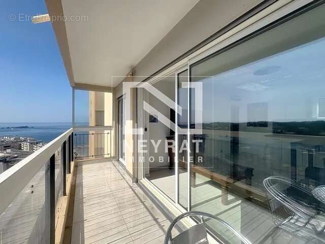 Appartement à SAINT-RAPHAEL