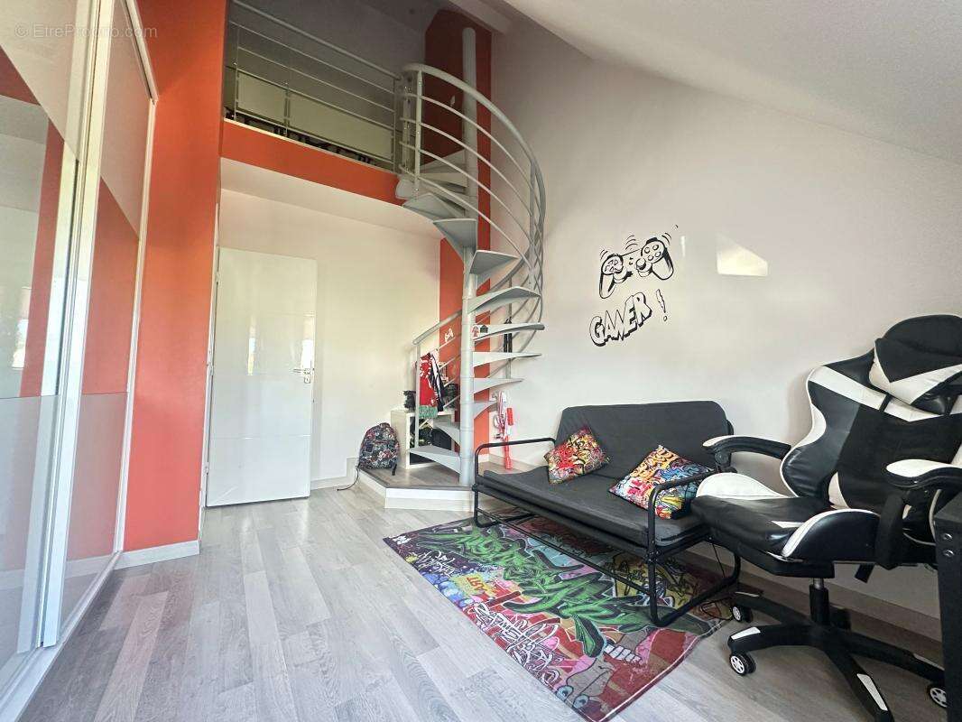 Maison à LE PLESSIS-TREVISE