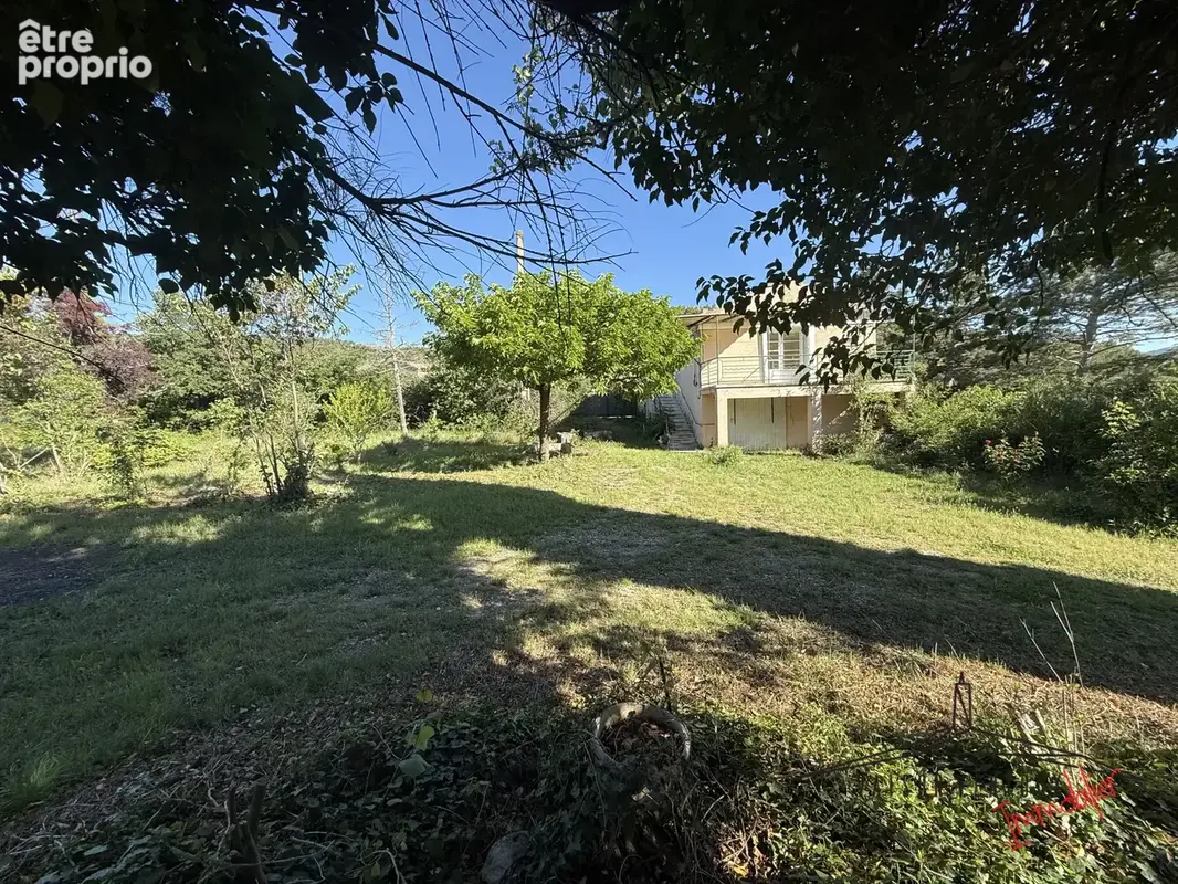 Maison sur terrain 1431 m2 - photo 2