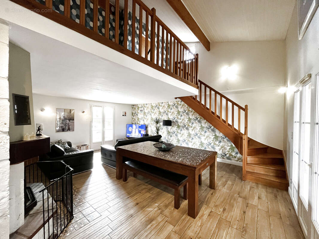 Maison à L&#039;ISLE-JOURDAIN