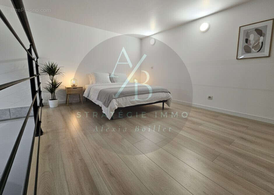 Appartement à ETREPAGNY