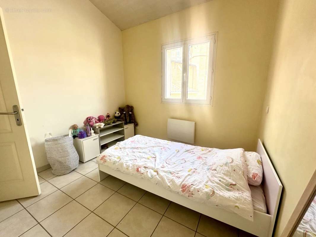 Maison à LAPEYROUSE-FOSSAT