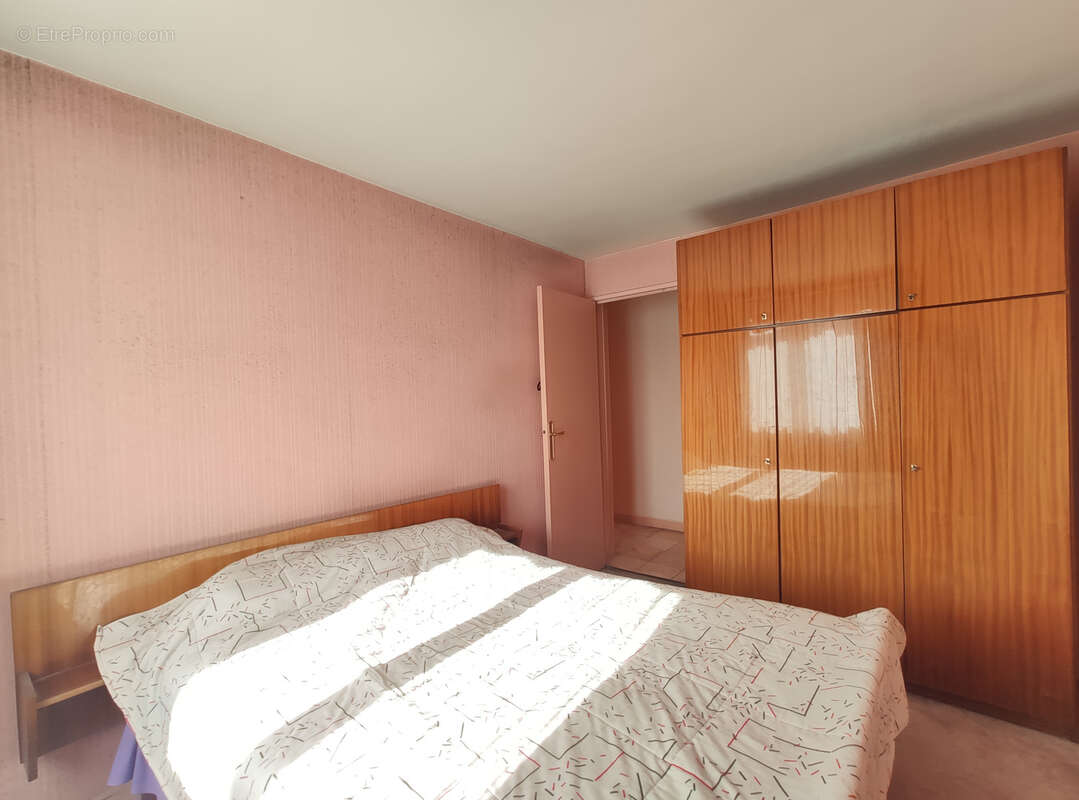 Appartement à VITRY-SUR-SEINE