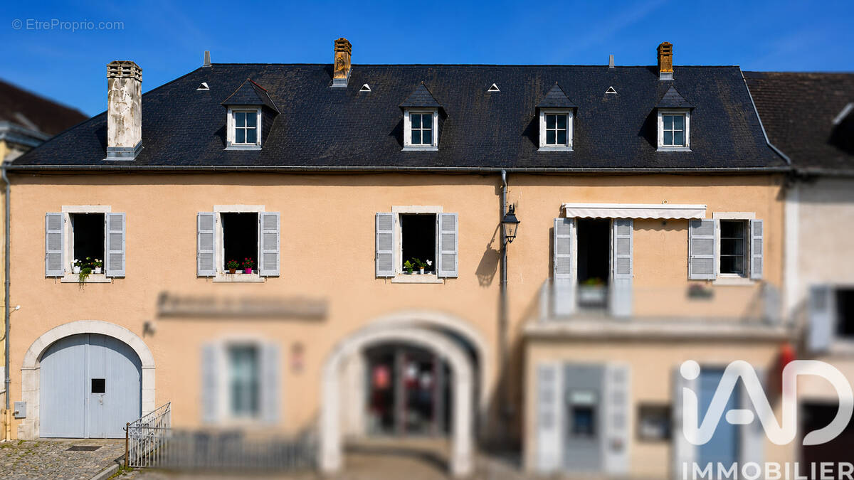 Photo 1 - Appartement à MONEIN