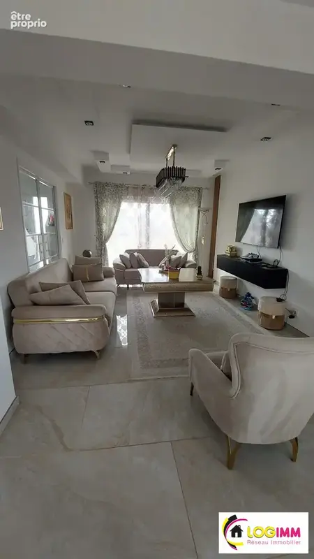 Maison 5 pièces 141 m² à vendre à Douchy-Les-Mines (59282) - photo 5