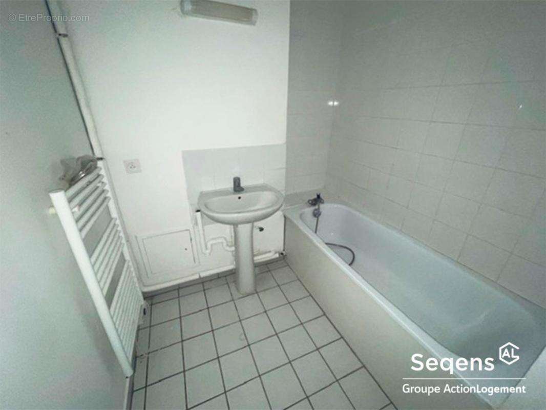 Appartement à LES MUREAUX