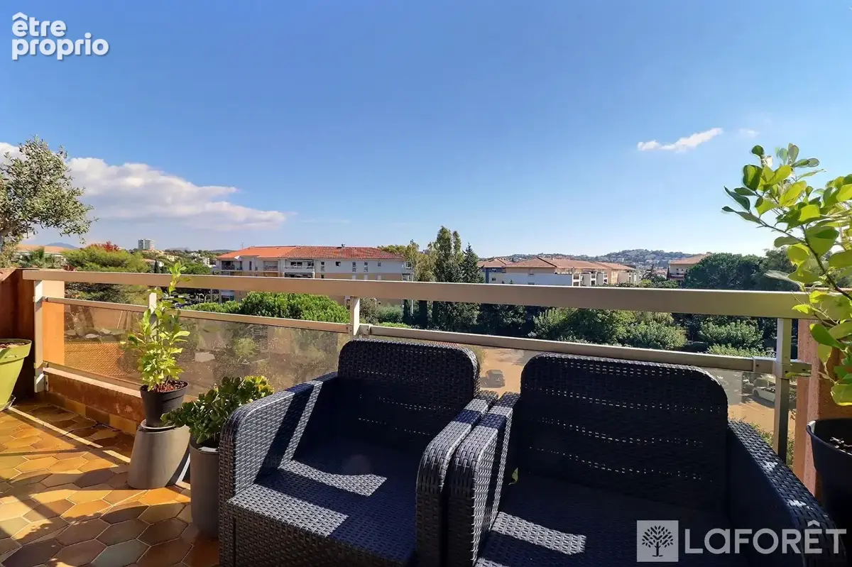 Appartement à FREJUS
