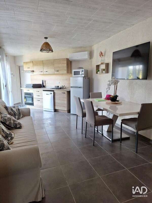 Photo 3 - Maison à LE CANNET-DES-MAURES