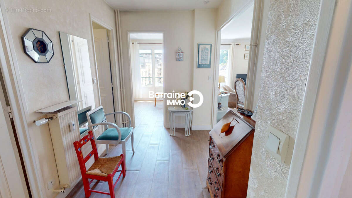 EXCLUSIVITÉ - Appartement de standing sur le très prisé port de plaisance de Morlaix - photo 15