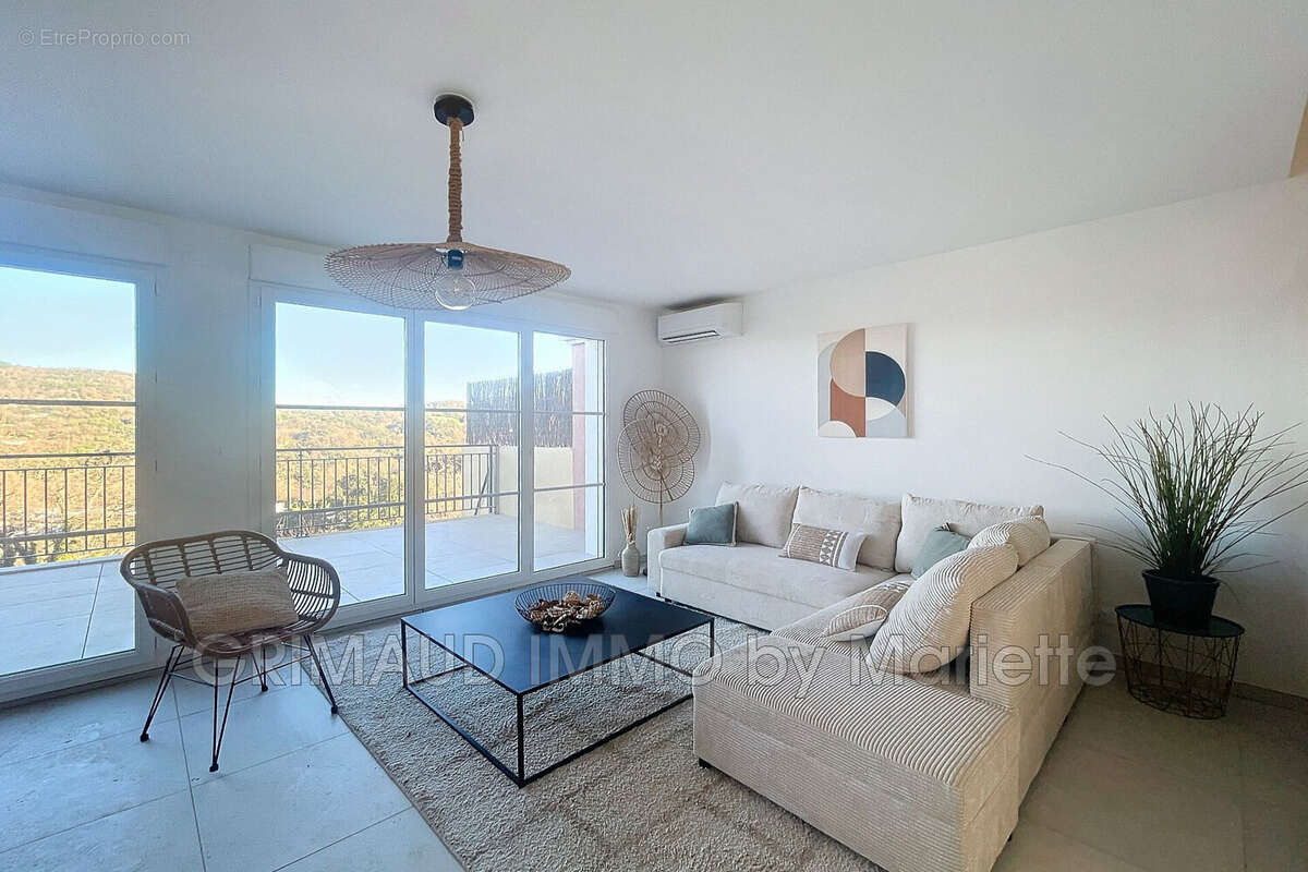 Maison à LA GARDE-FREINET