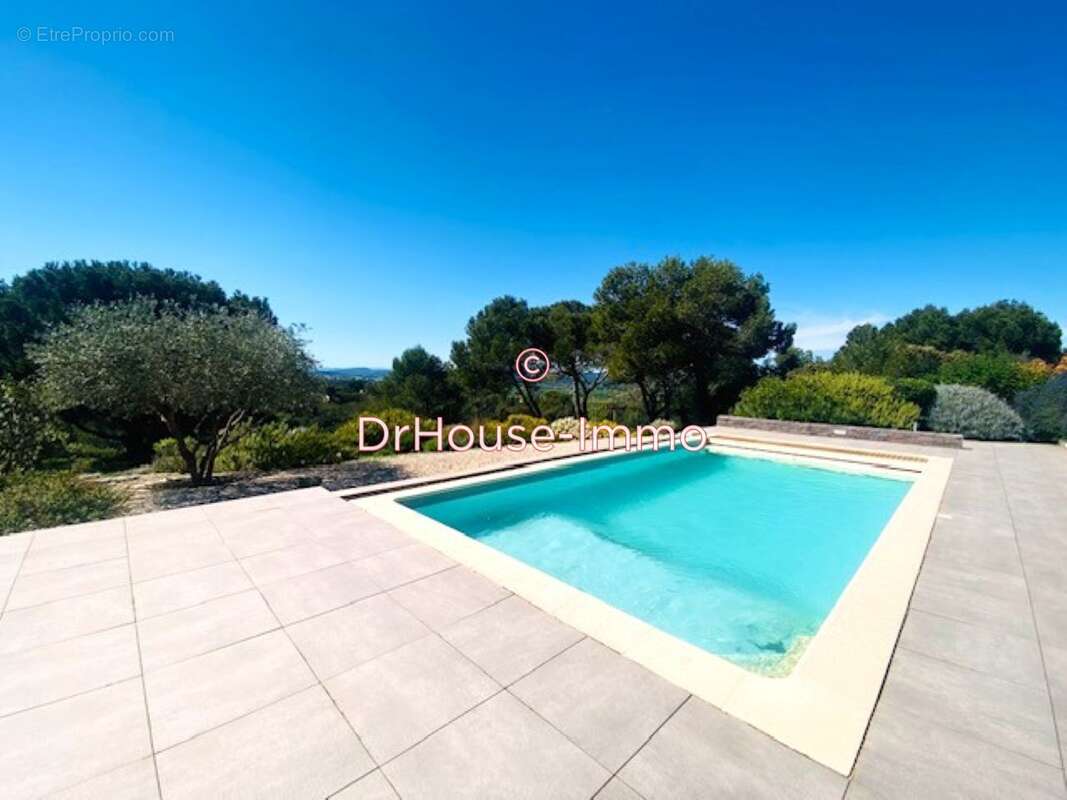 Maison à SAINT-SIFFRET