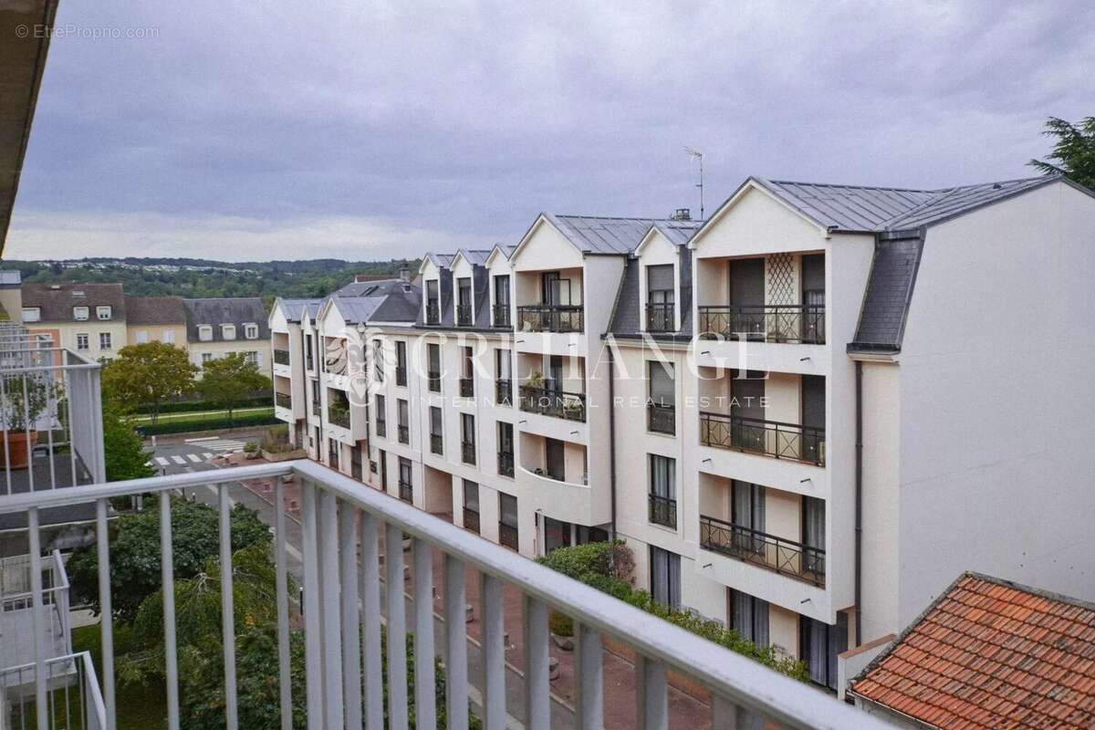 Appartement à CROISSY-SUR-SEINE