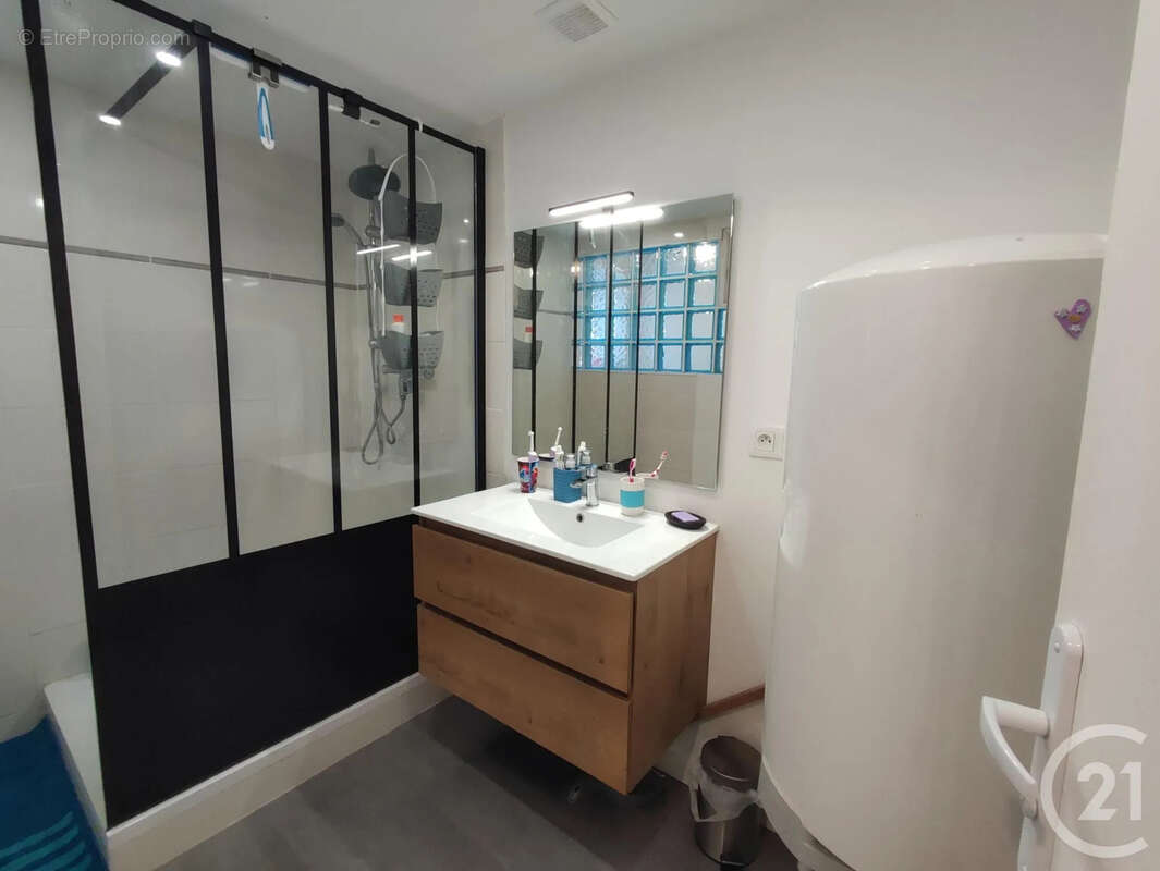 Maison 201 m² à Saint-Pere  - photo 8