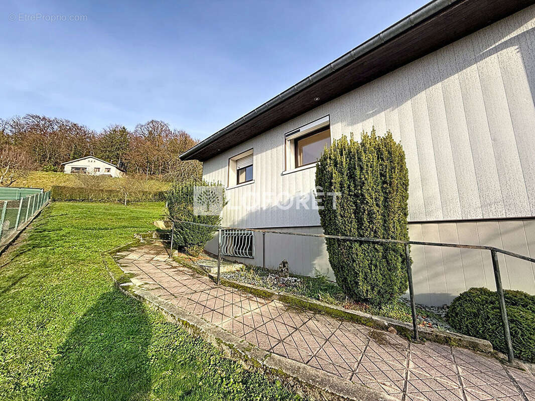 Maison à CERTILLEUX
