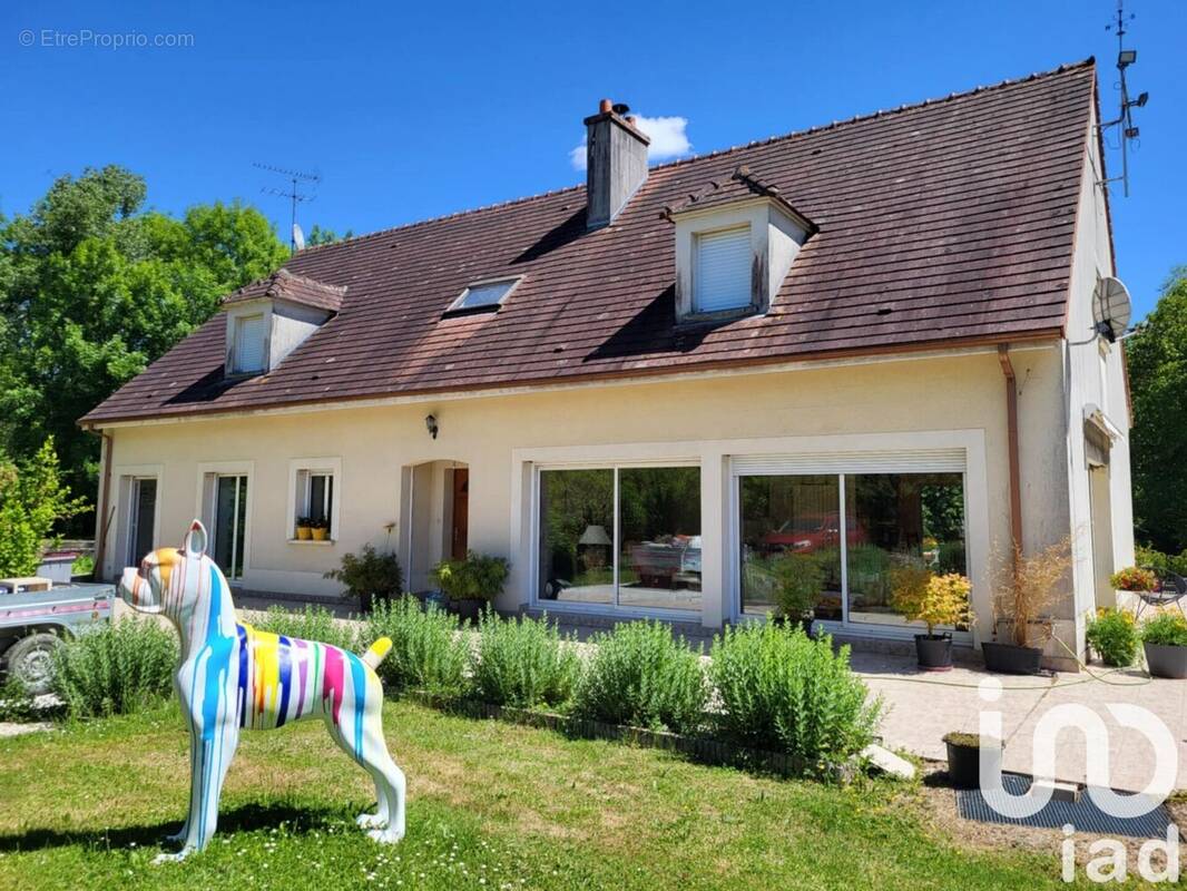 Photo 1 - Maison à MONTIGNY-LENCOUP