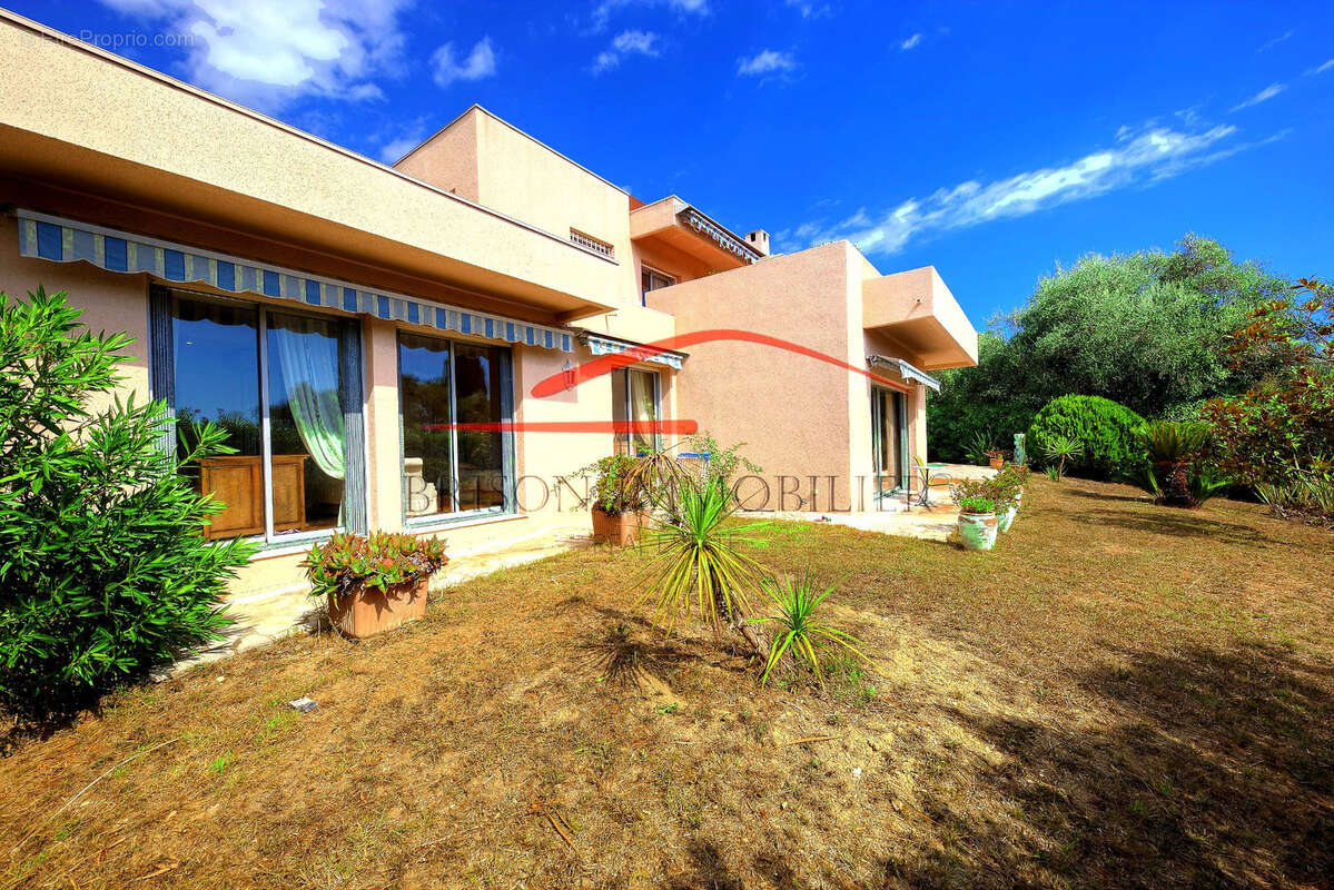 Maison à LA COLLE-SUR-LOUP