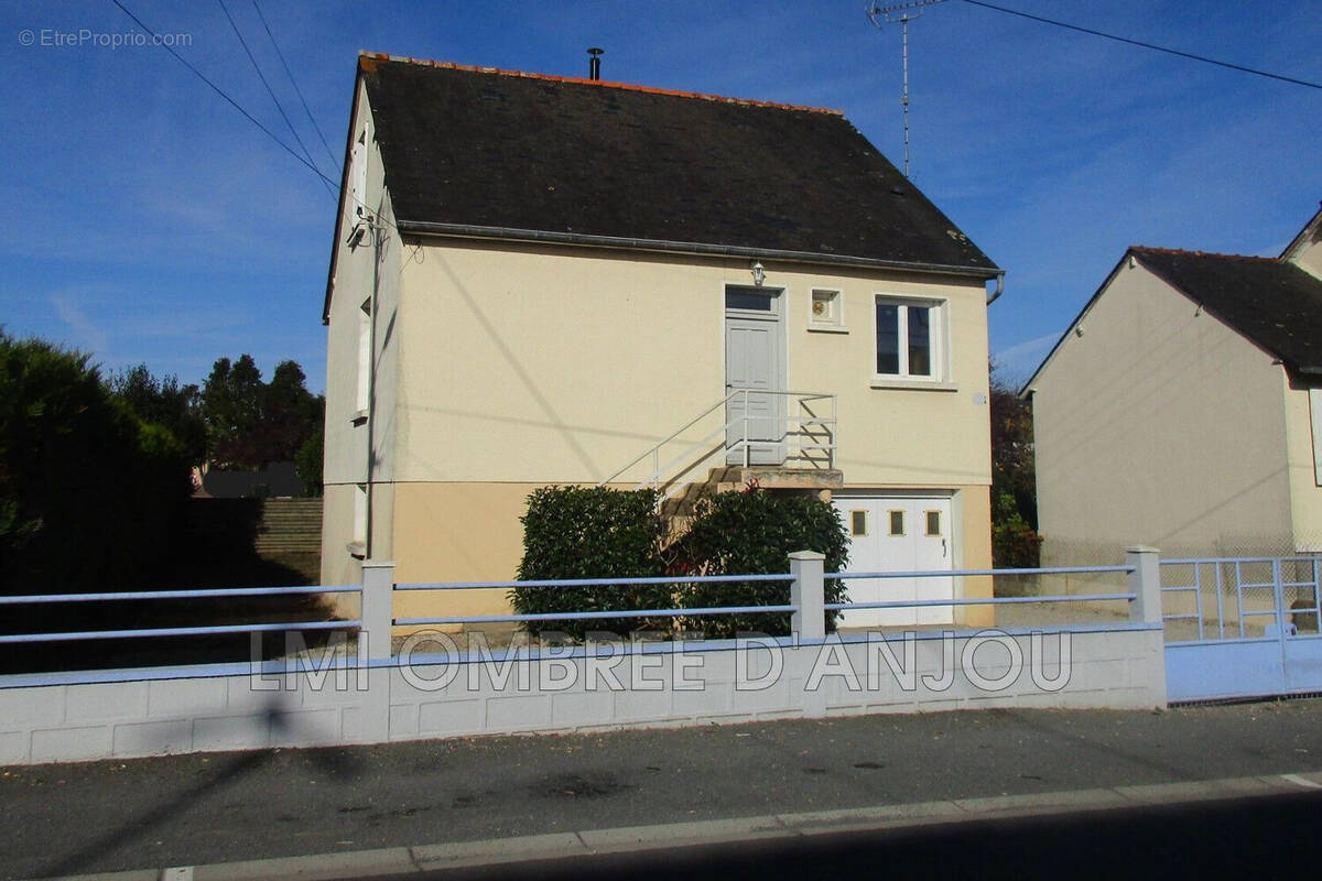 Maison à RENAZE