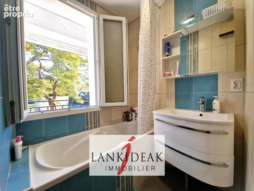 Maison avec studio indépendant dans le centre de Cambo les Bains - photo 10