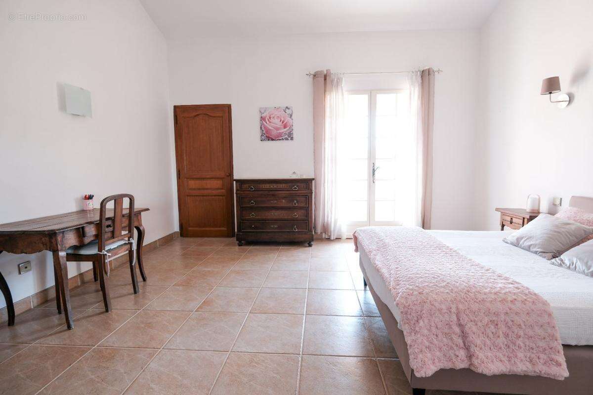 Maison à THUIR