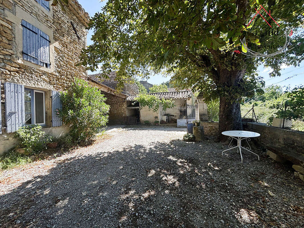 Maison à COLONZELLE