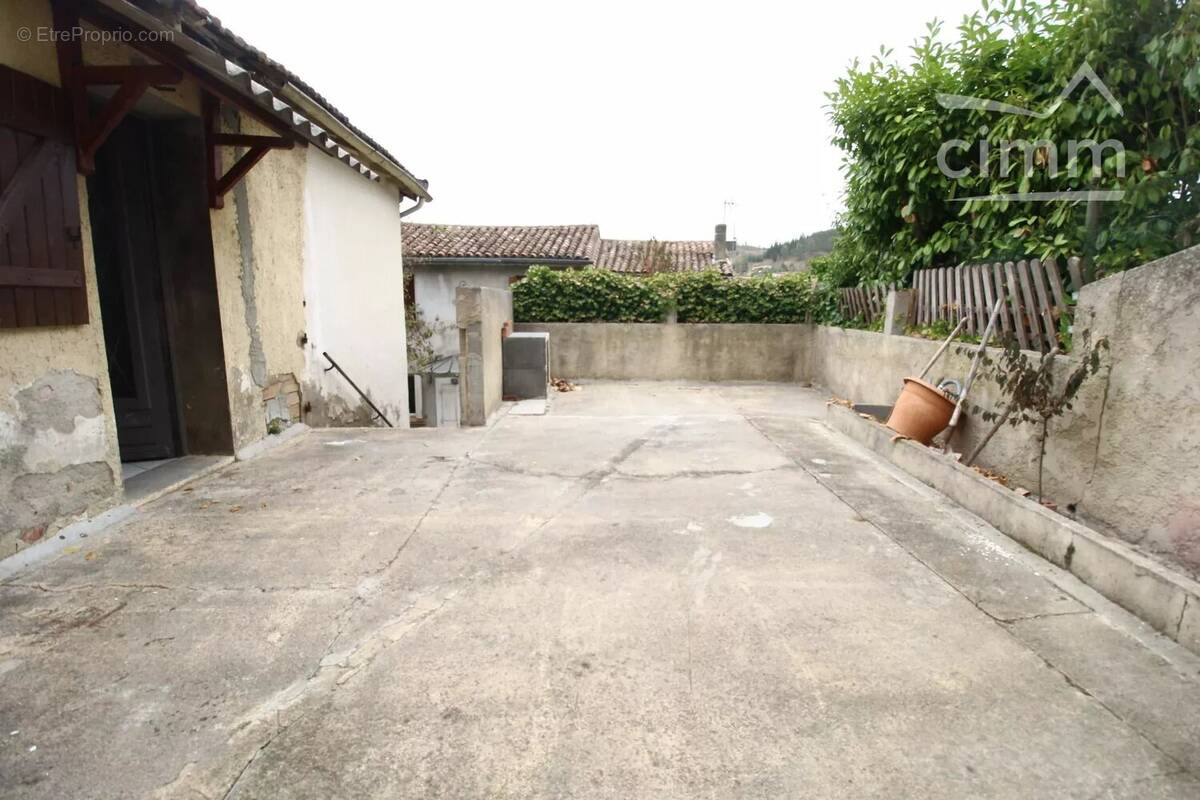 Maison à ESPERAZA