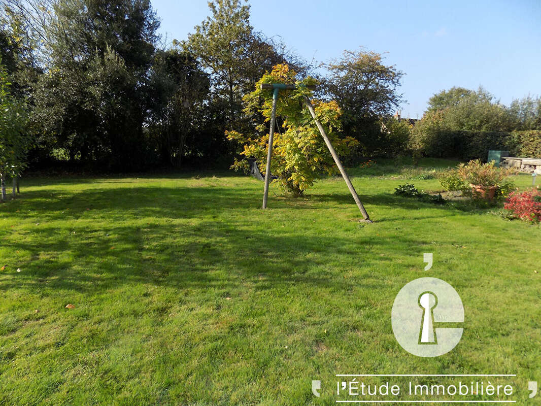 Maison à SAINT-CHARLES-LA-FORET