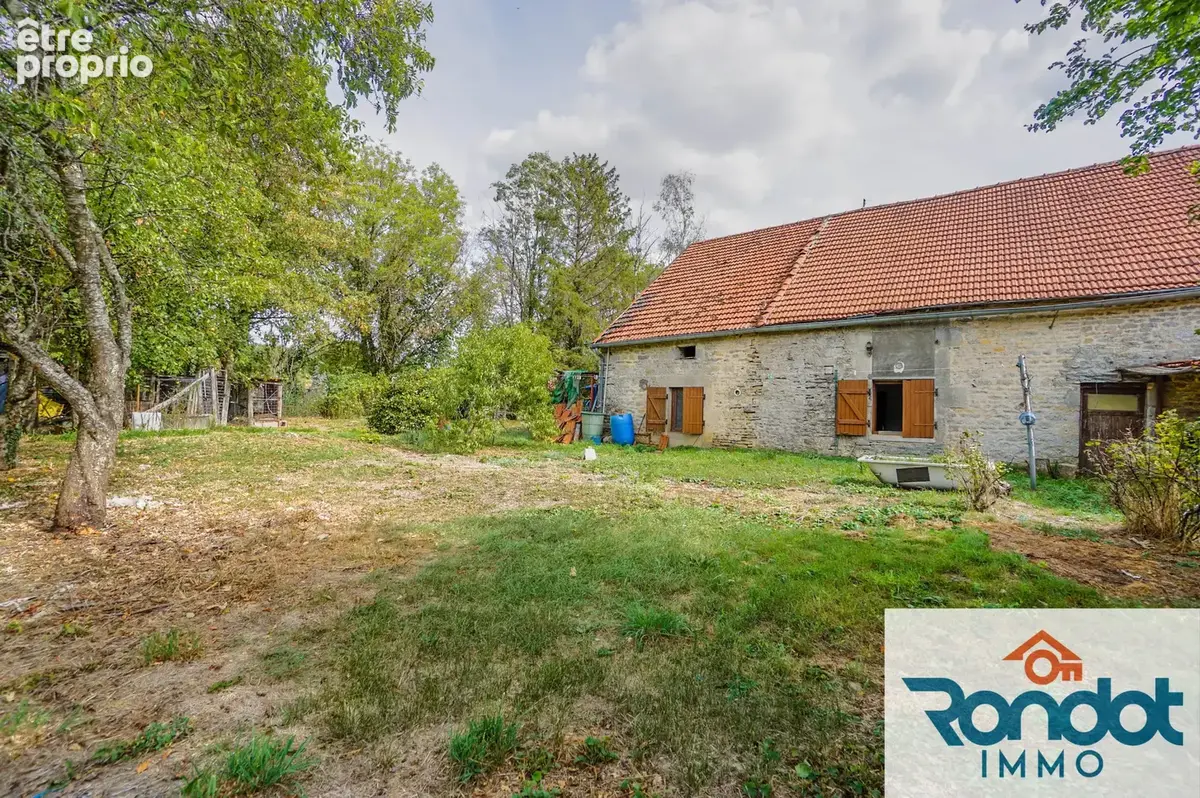 Maison 5 pièces / 2 chambres / 105 m2 / 1266 m2 terrain + grange - photo 10