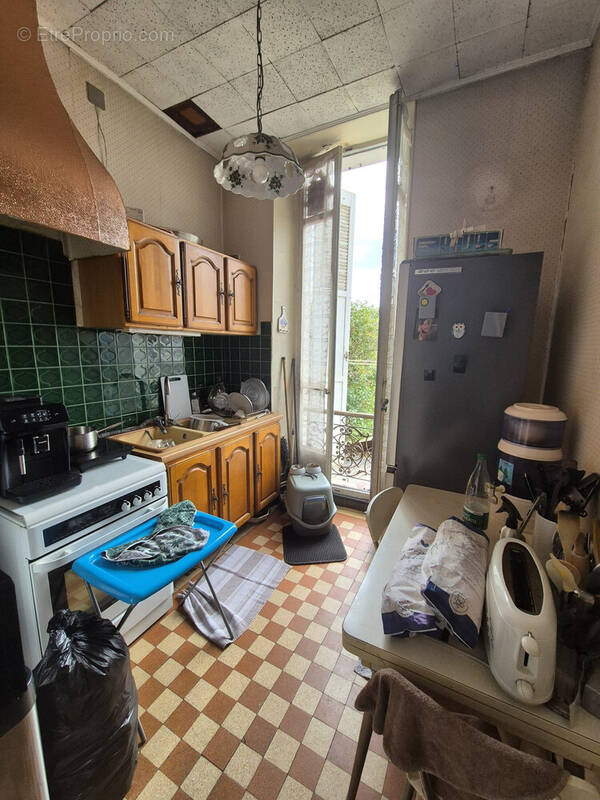 Appartement à MARSEILLE-3E