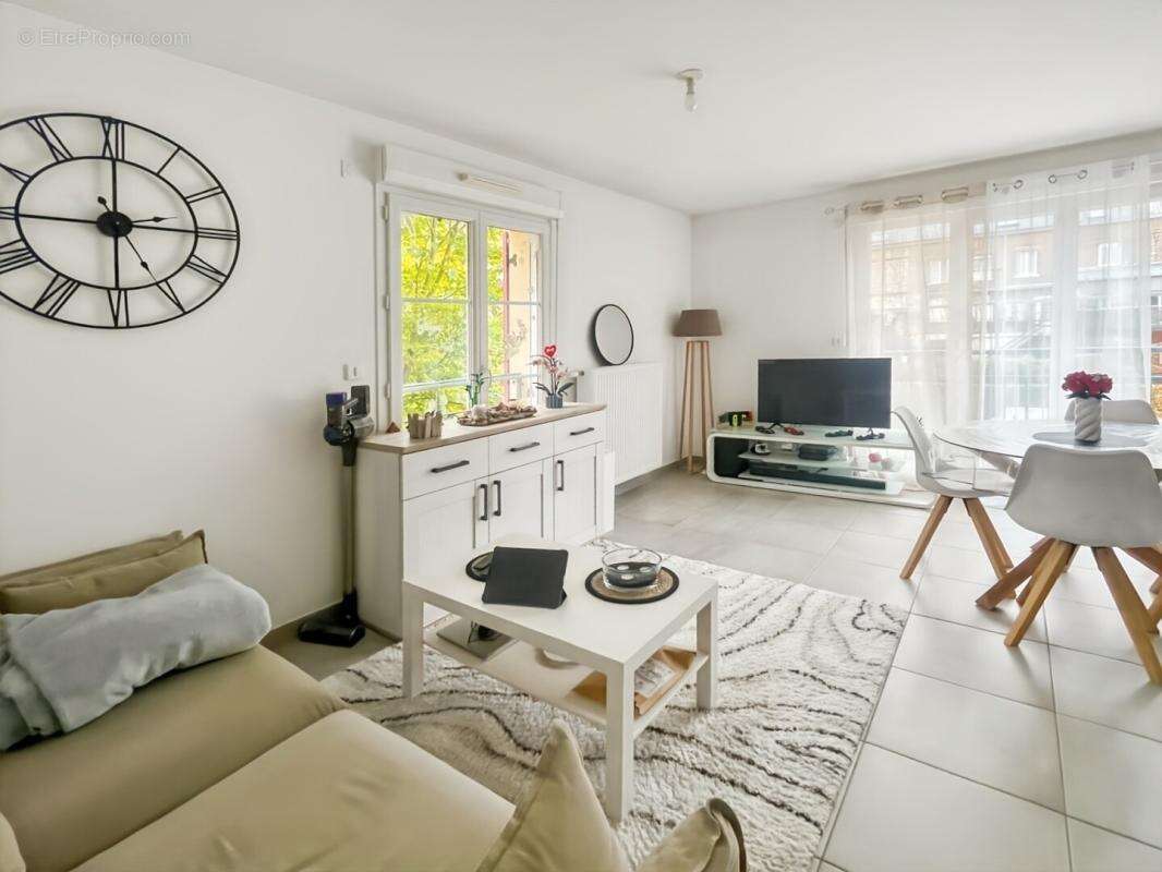 Appartement à AMFREVILLE-LA-MI-VOIE