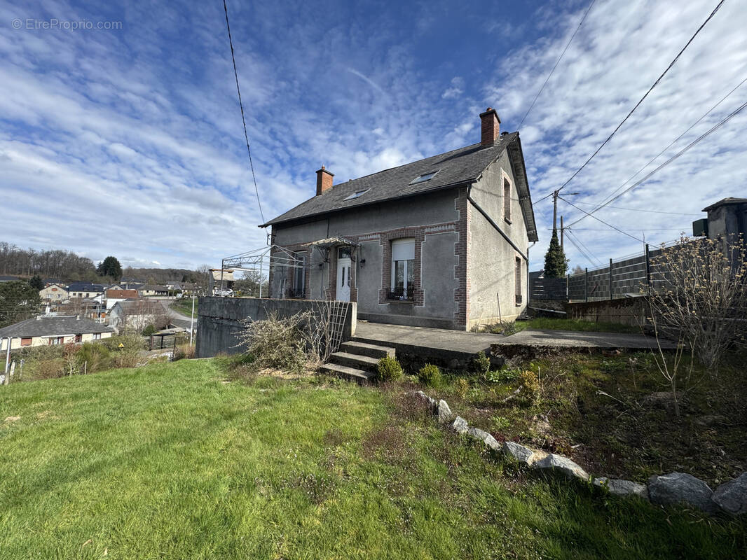 Maison à USSEL