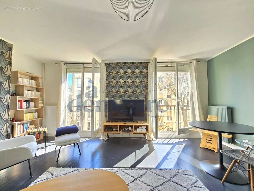 Appartement à ISSY-LES-MOULINEAUX