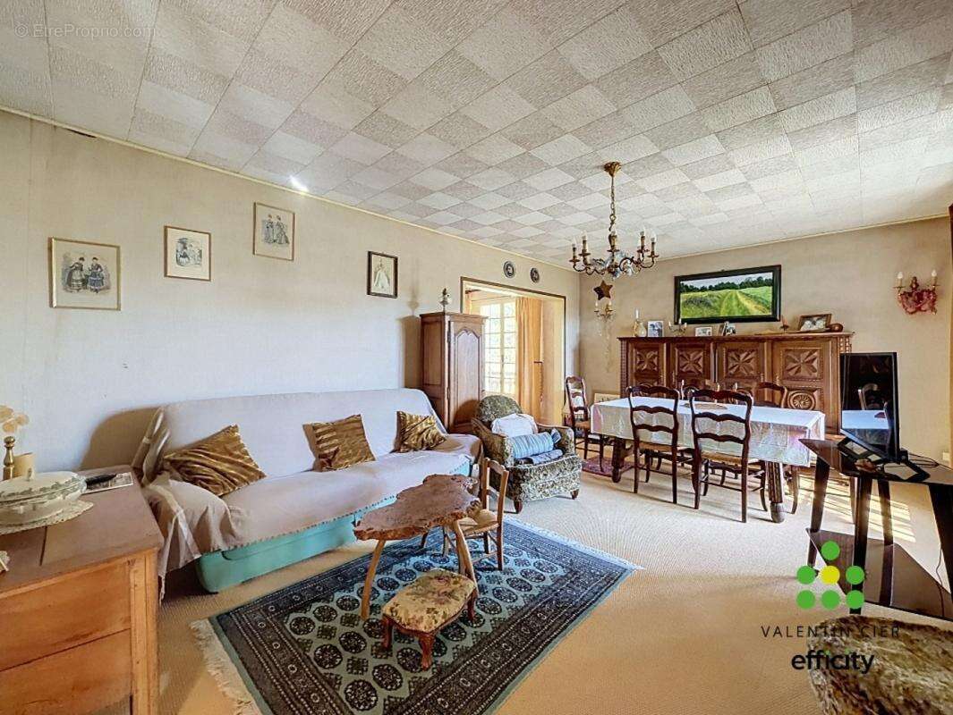 Maison 152 m² à Nogent-Sur-Eure  - photo 3