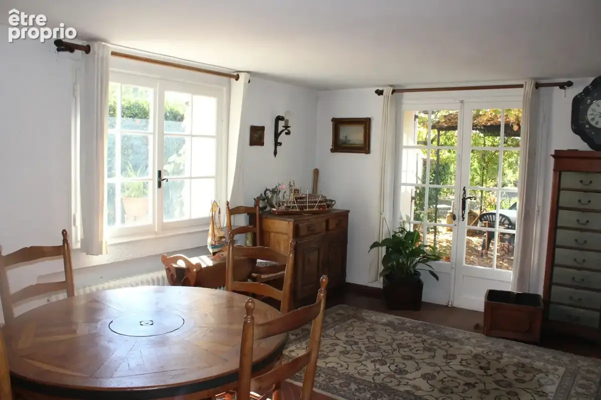 GRASSE St Jacques,  Villa de 5 P sur 1400m2 - photo 10