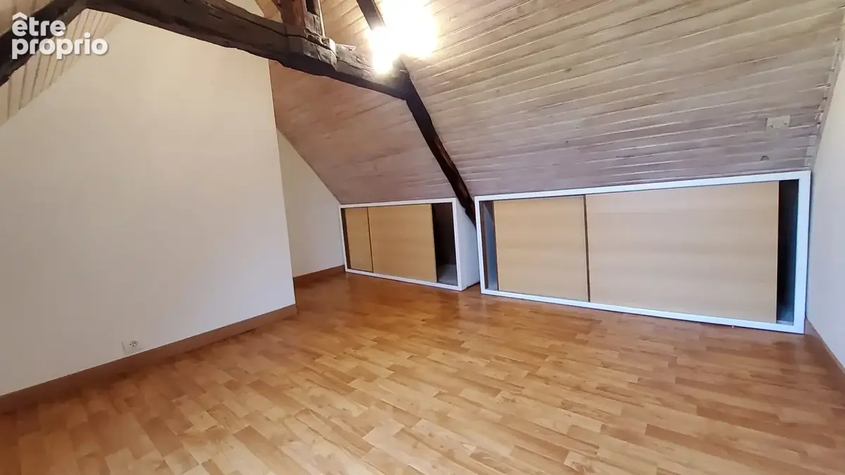 A vendre - charmante longère de caractère 160m2 - 5 pièces - 3 chambres - la couyere - photo 11