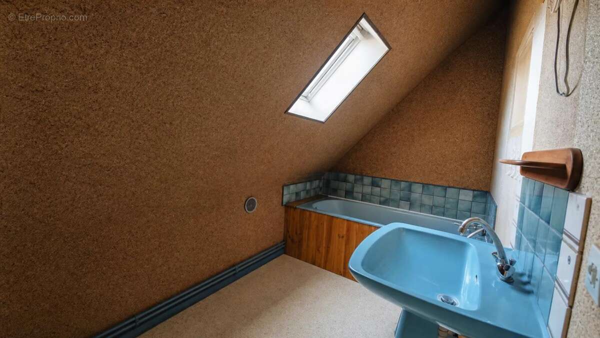 Maison de 6 pièces de 124 m² à Saint-Quentin-des-Prés - photo 10