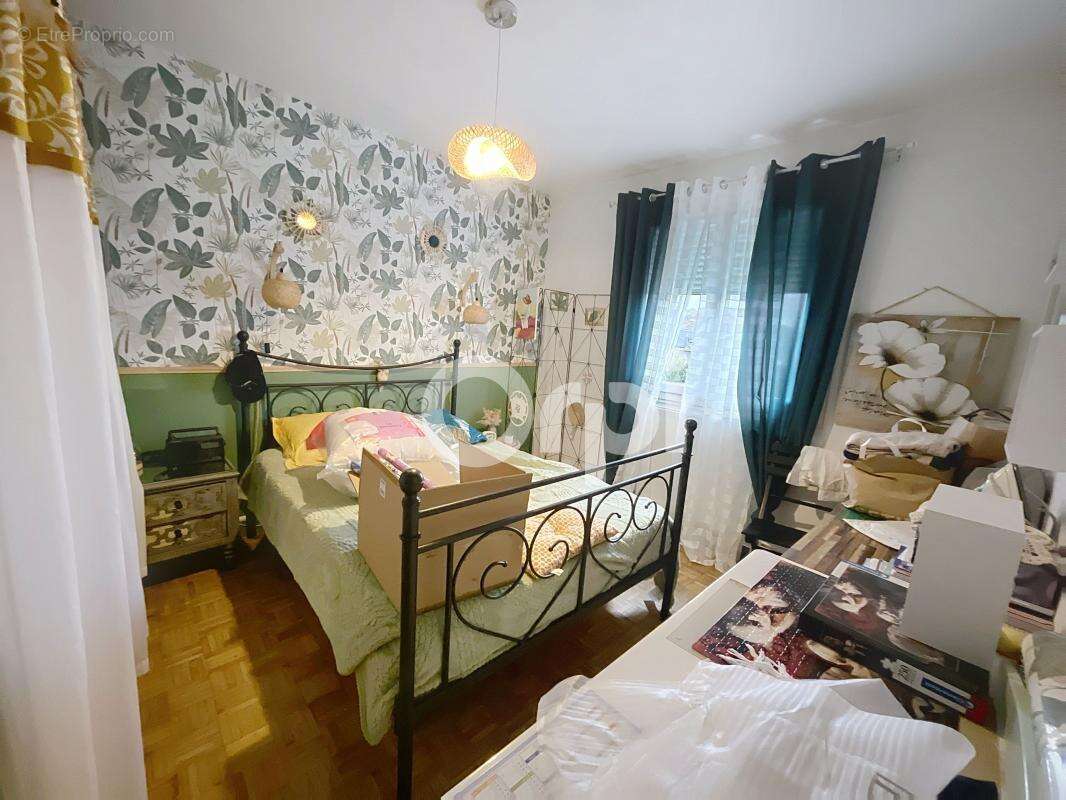 Appartement à COULOUNIEIX-CHAMIERS