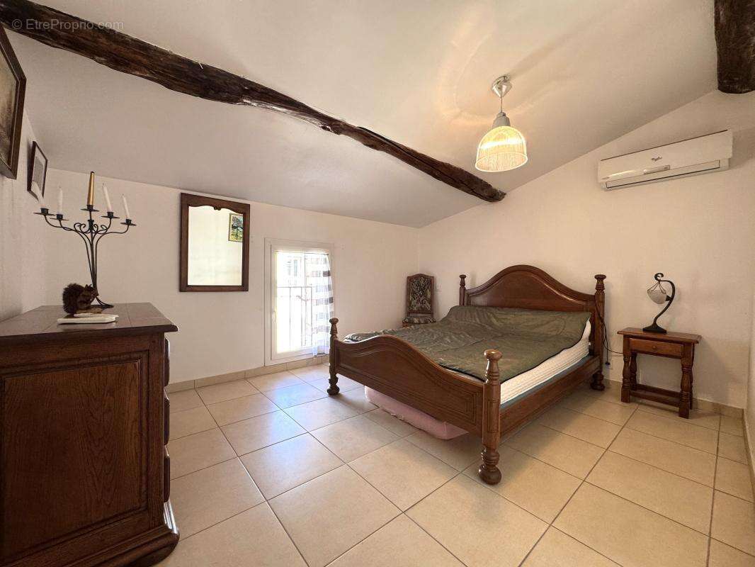 Appartement à MONTAGNAC