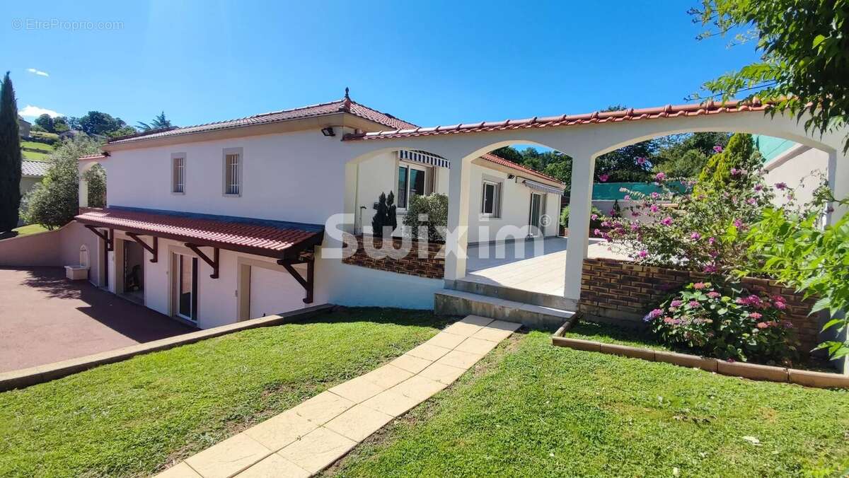 Maison à DARDILLY