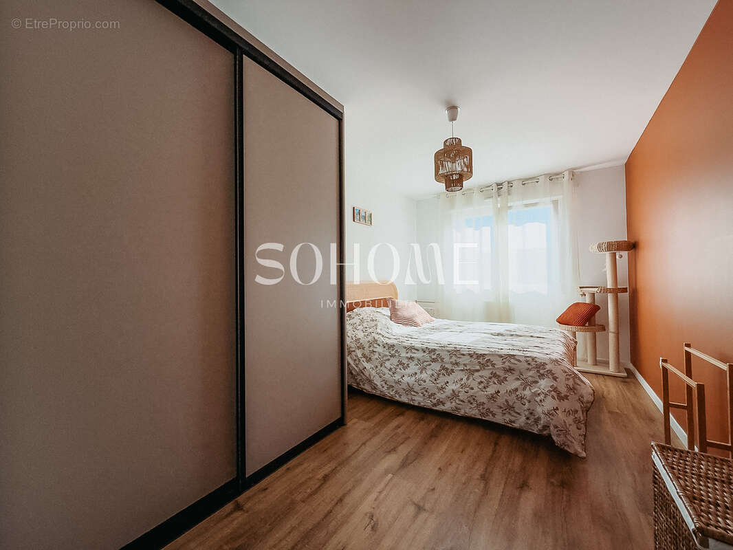 Appartement à BEZANNES