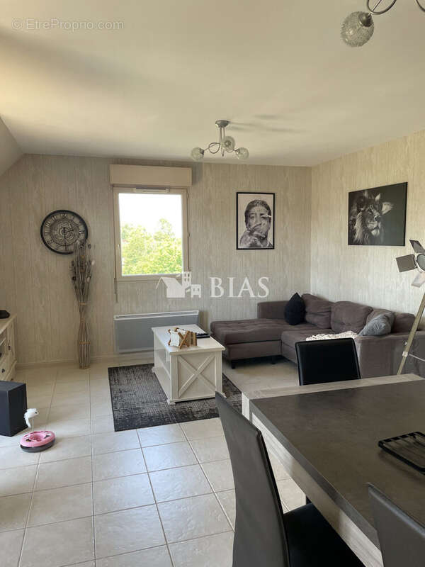 Appartement à EQUEMAUVILLE