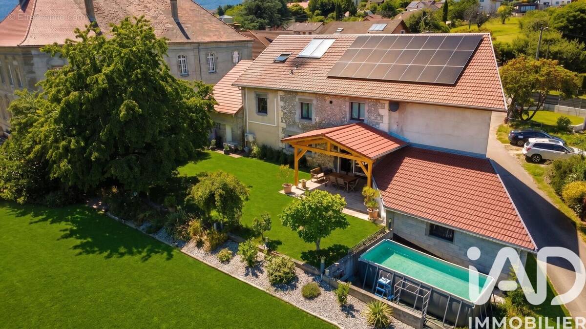 Photo 1 - Maison à CHALLEX