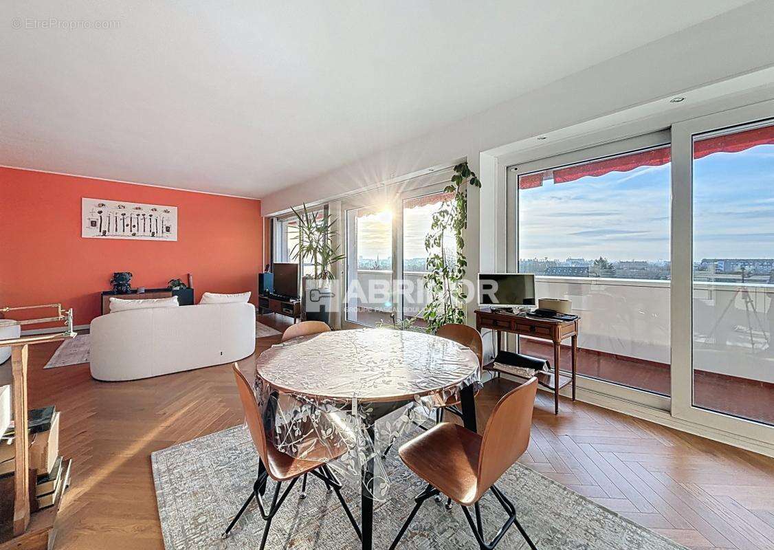 Appartement à MARCQ-EN-BAROEUL