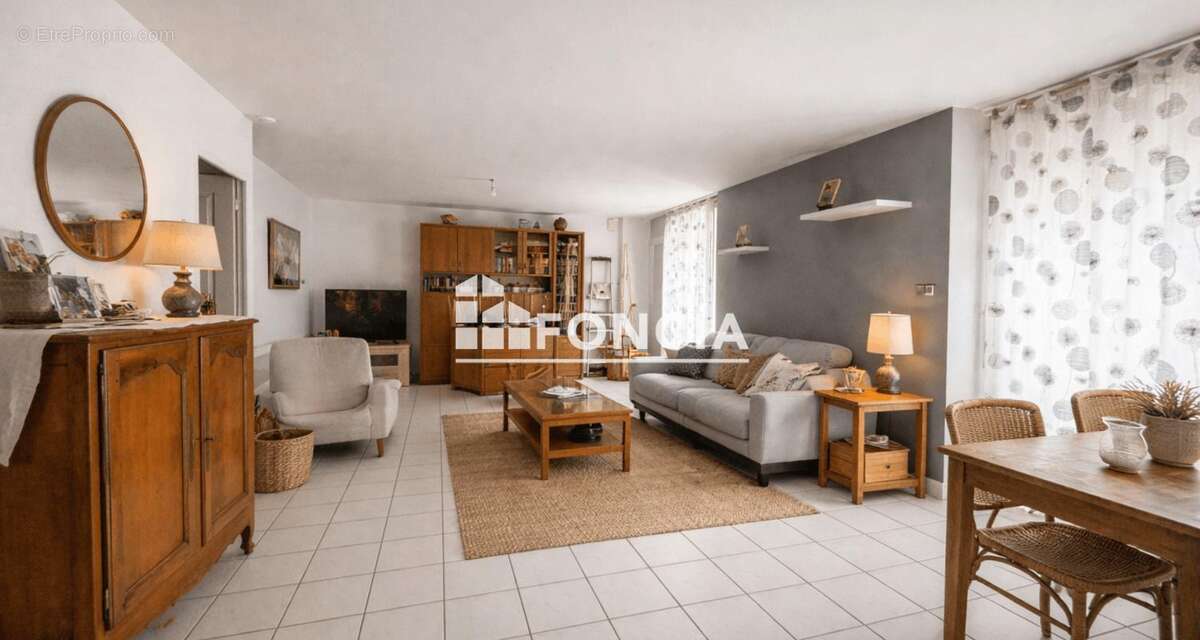 Maison à SAINTE-GEMMES-SUR-LOIRE