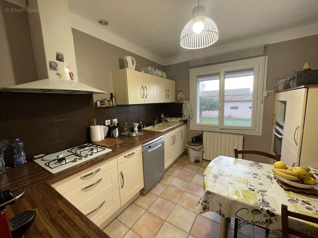 Maison à BELLEGARDE