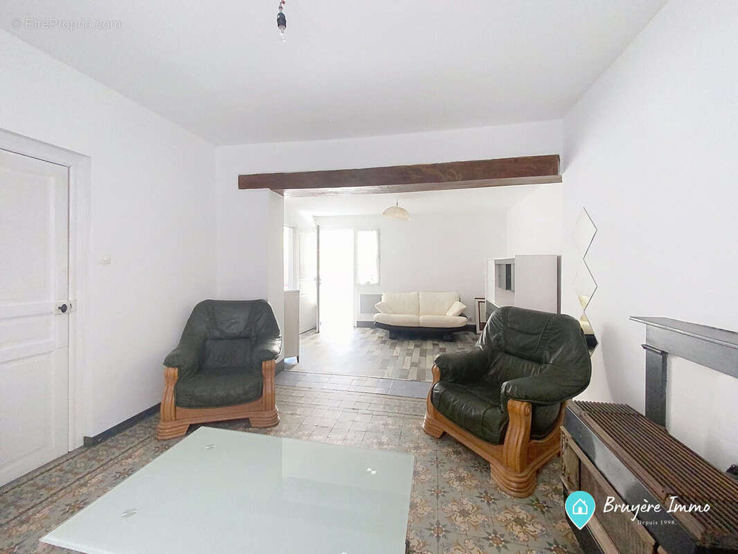 Maison à AULNOYE-AYMERIES