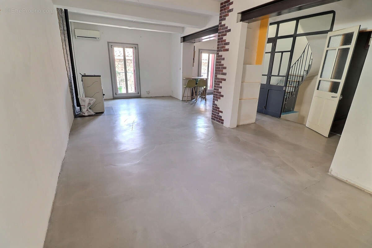 Maison à CLERMONT-L&#039;HERAULT