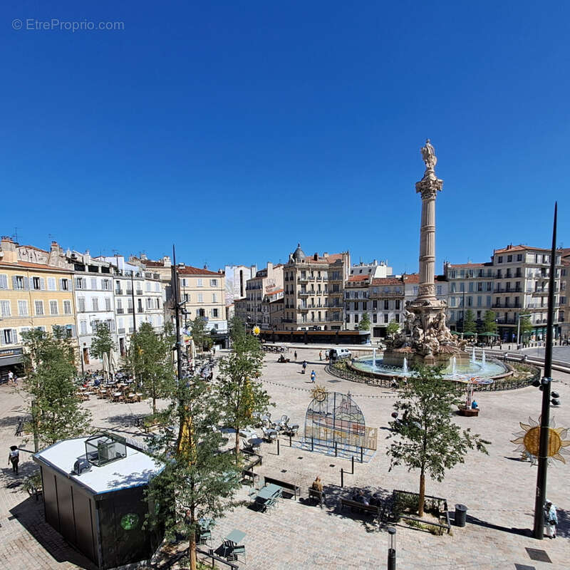 Appartement à MARSEILLE-6E