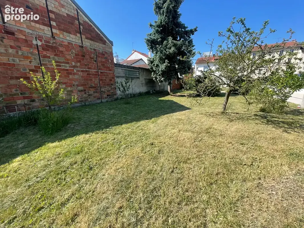 Terrain Colombes 331 m2 - photo 6